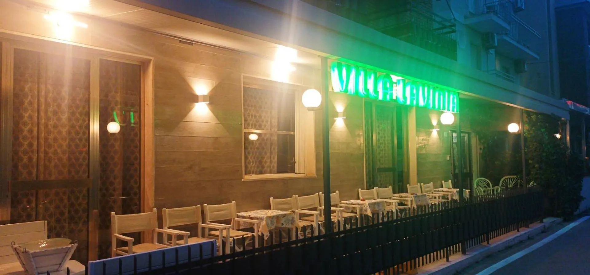 Villa Lavinia location