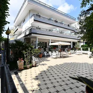 Criniera D'oro Hotel